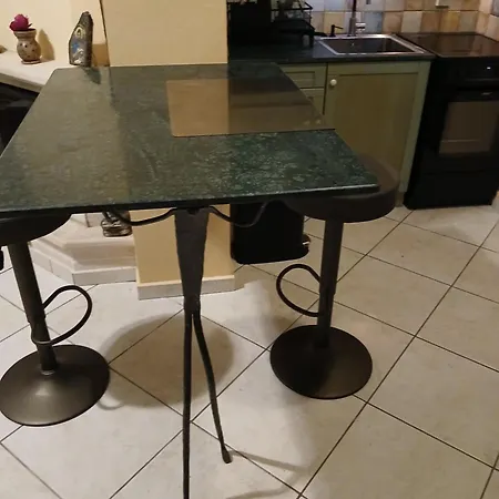 فيلة One Bedroom اليكاناس